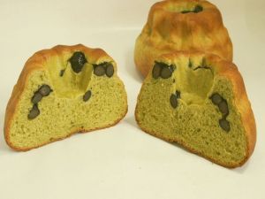 狭山茶と黒豆のクグロフ